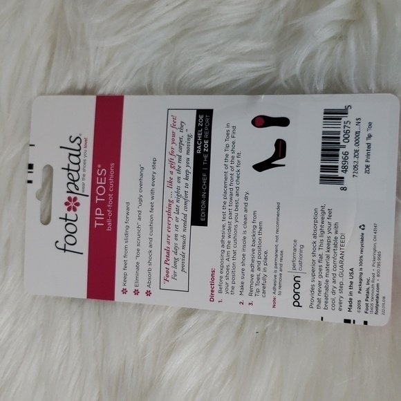 New In Packages Foot Petals & Lint Removing Sheets Styling Tools Duo - Picture 3 of 7